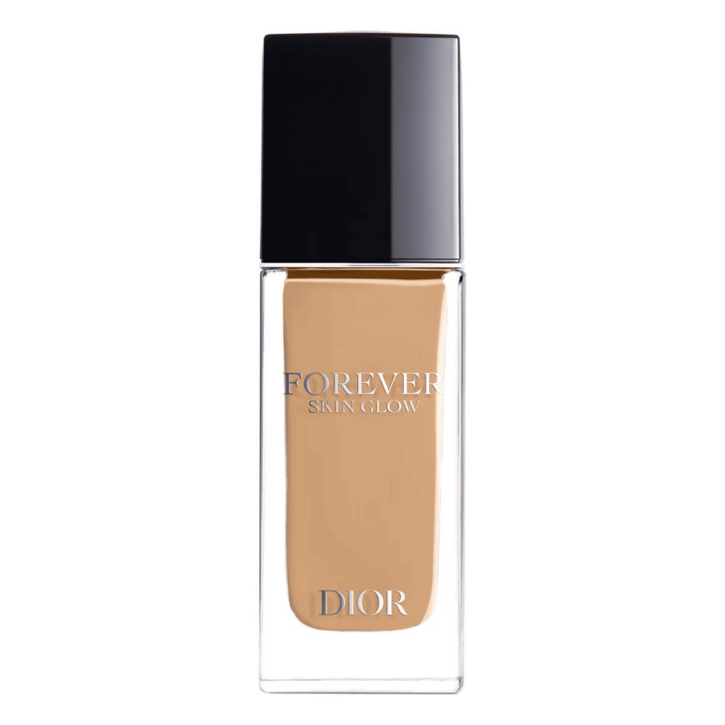 Fotografia da embalagem da Base Dior Forever Skin Glow, utilizada para ilustrar artigo sobre qual a melhor marca de base em 2024.