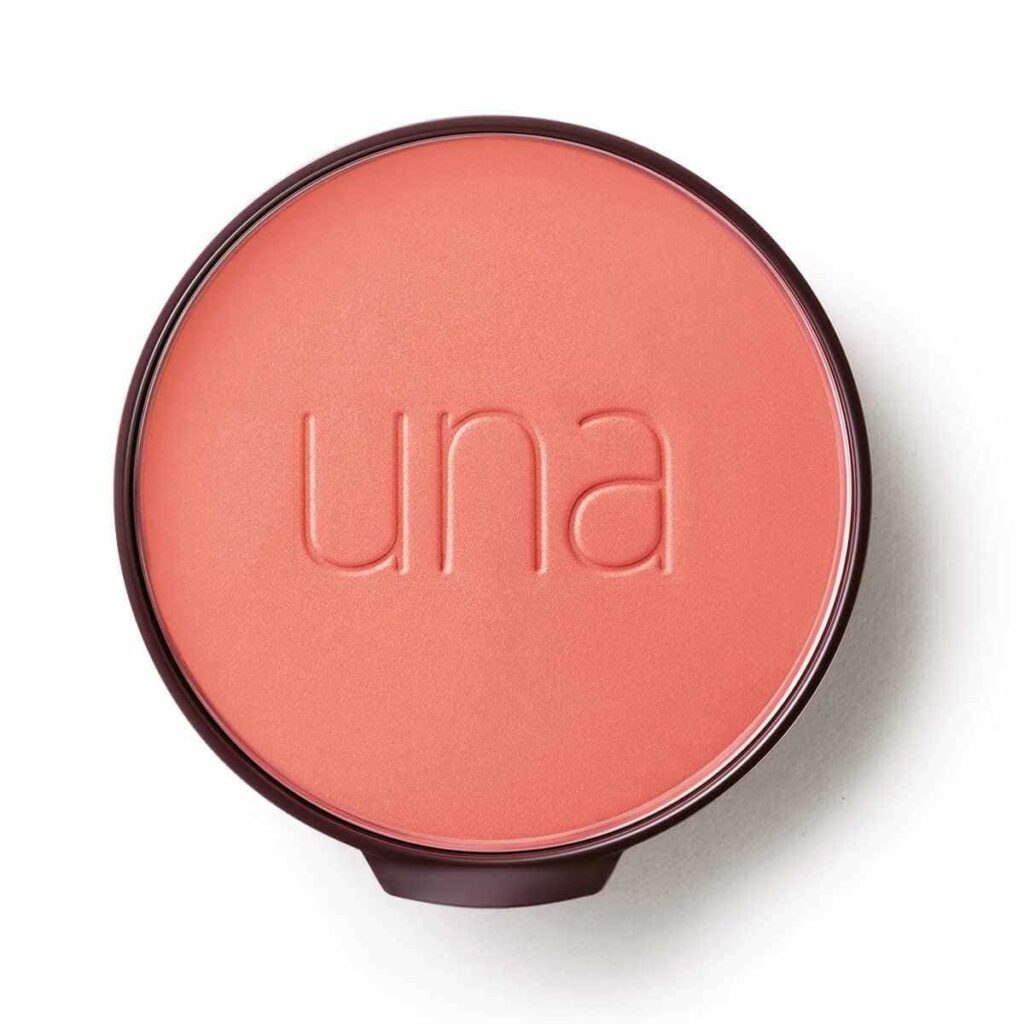 Fotografia da embalagem do produto Natura Una Blush na cor coral perolado.